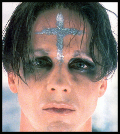 JOHN CAMERON MITCHELL in HEDWIG AND THE ANGRY INCH  ©fine line. all rights reserved
