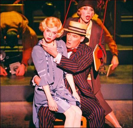 RENEE ZELLWEGER,RICHARD GERE and CHRISTINE BARANSKI in CHICAGO  